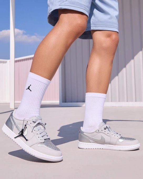 SOLELINKS tweet media
