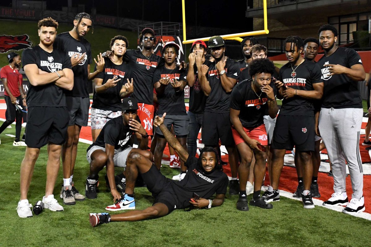 IzaiyahN's tweet image. #Year3