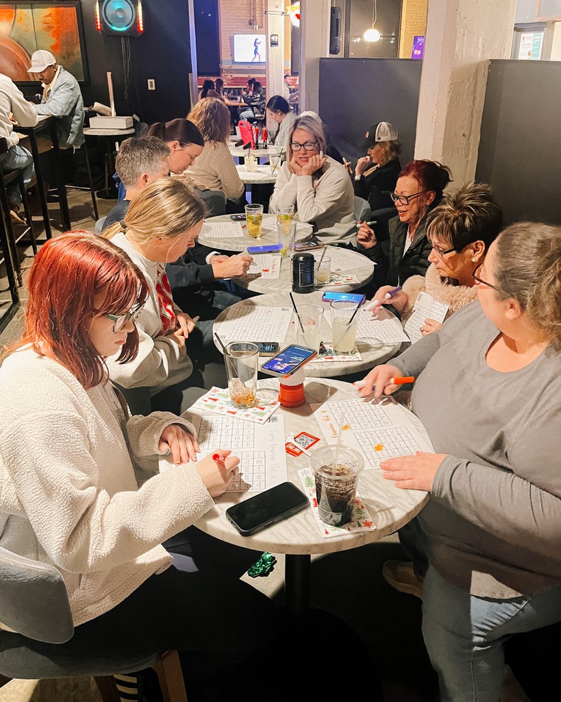 Trivia + good company = the perfect spring night! 🌸 After a long winter, it's time to gather with friends, enjoy some fun trivia at 7:30pm, and celebrate the warmer days ahead. See you there!

#ParlorVibes #EatOKC #DrinkOKC
