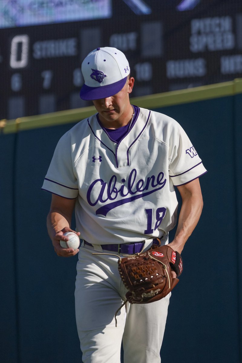 𝐇𝐞’𝐬 𝐛𝐚𝐜𝐤 𝐨𝐧 𝐭𝐡𝐞 𝐦𝐨𝐮𝐧𝐝

#ATO | #GoWildcats