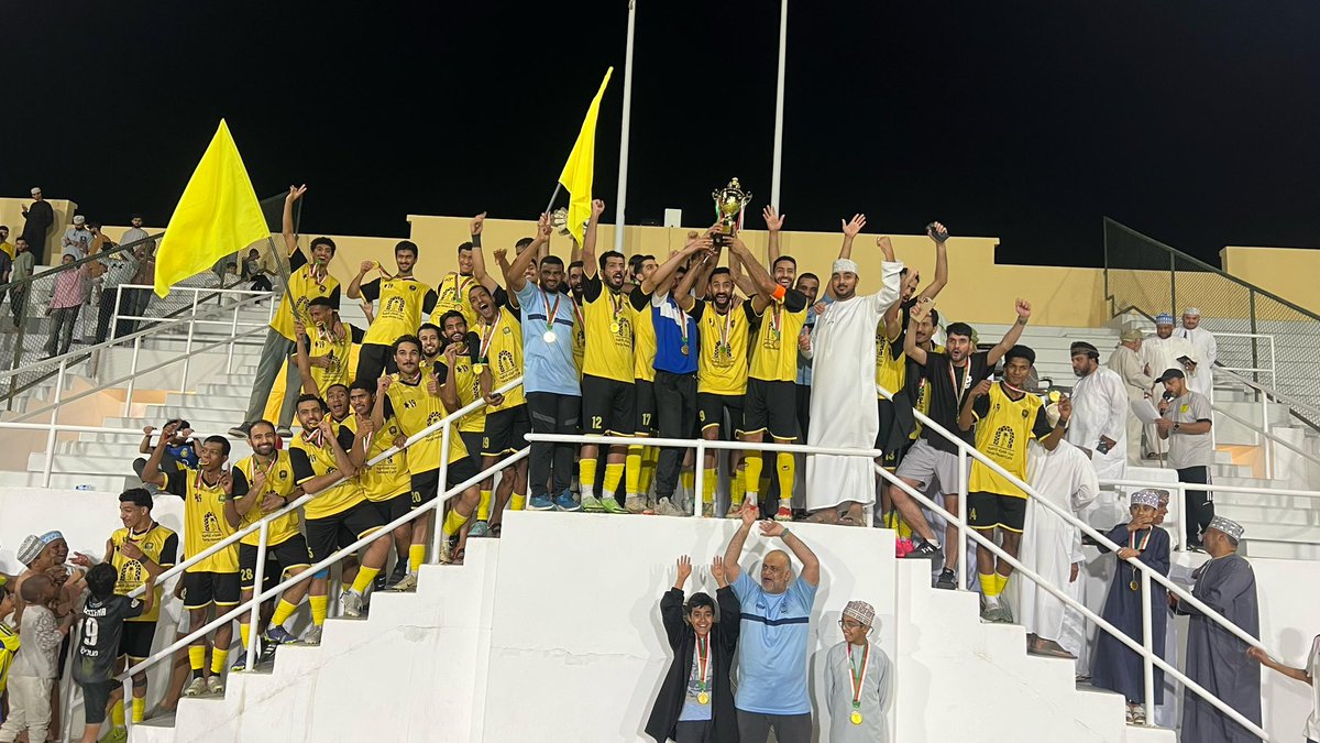 للأجيال السابقة لفريق الشرقي، وللتاريخ، ولجميع شركاء النجاح، أقولها بكل فخر اليوم: نحن أبطال فنجاء .