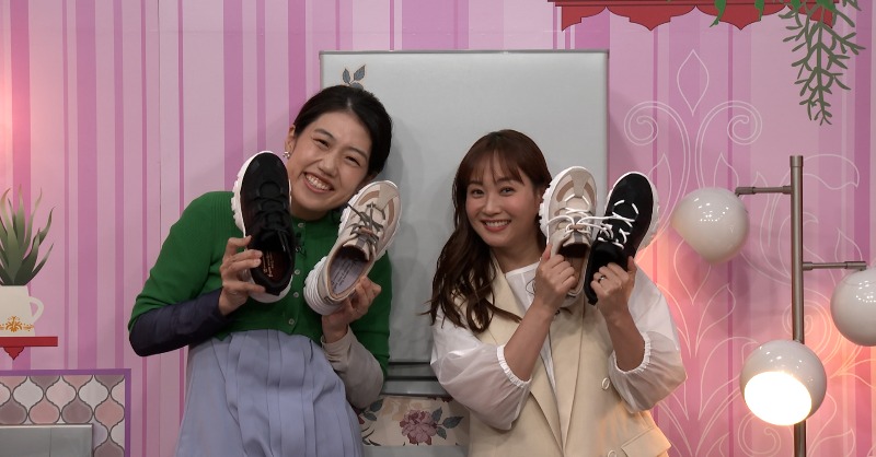 夫が寝たあとに　コラボスニーカー 夫が寝たあとに オリジナル 瞬履きスニーカー | 905-111898