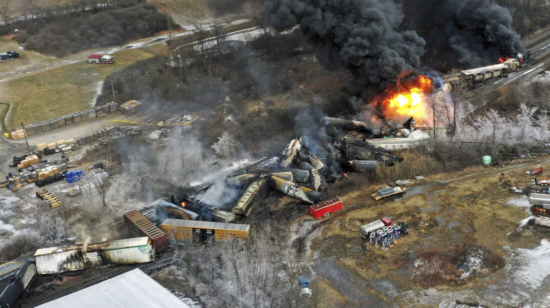 <a href="/PeteButtigieg/">Pete Buttigieg</a> I hate to "derail" your argument, but...