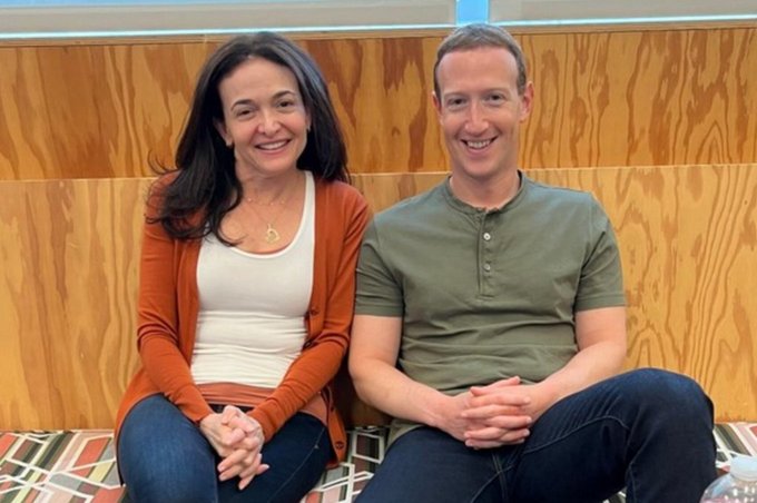 Esta mujer construyó el equipo de liderazgo de 117 MIL MILLONES de dólares de Zuckerberg.

¿Su secreto? Identificar a los futuros líderes con UNA sola pregunta en la entrevista.

Es tan efectivo que llevó a Facebook de 220 millones a más de 3 mil millones de usuarios.

Aquí está