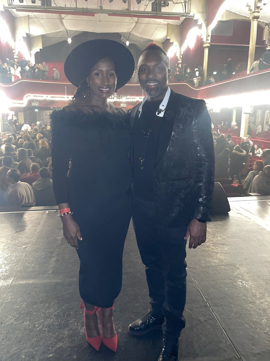That time in Paris, France🇫🇷…
What a beautifull dream and prayer come true last month to share the stage with my love <a href="/KilgoreMusic/">Ryan Kilgore</a> and our son in my belly, celebrating French Icon Daniel Lévi🙏🏾 Long live Daniel’s incredible music and legacy!♥️ #paris #france #daniellevi