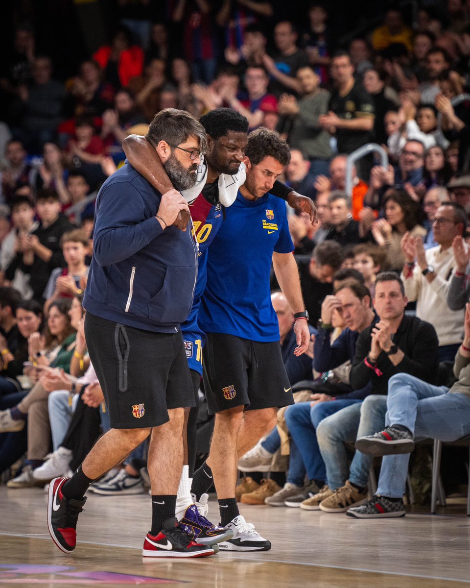 alexabrines's tweet image. Stay strong, Chimezie! 🙏💙❤️
We are with you and we all know you’ll come back stronger than ever. 💪