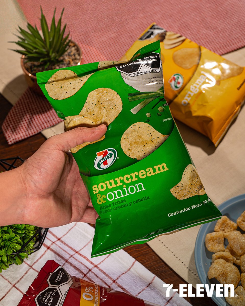 7ElevenMexico's tweet image. Cualquier día (hoy, 😉 por ejemplo) es ideal para disfrutar el crunchy de tus papitas #7Select 😋
