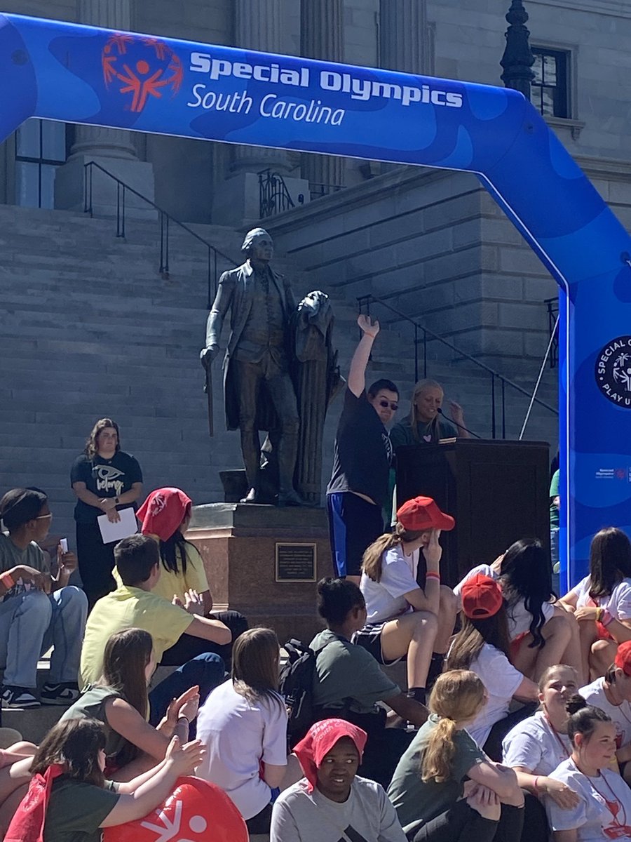 CC2 and Unified had a great day at the End the R Word Rally our athletes and partners did a great job advocating the importance of inclusion and Ending the R word!!!@wkhscc2
