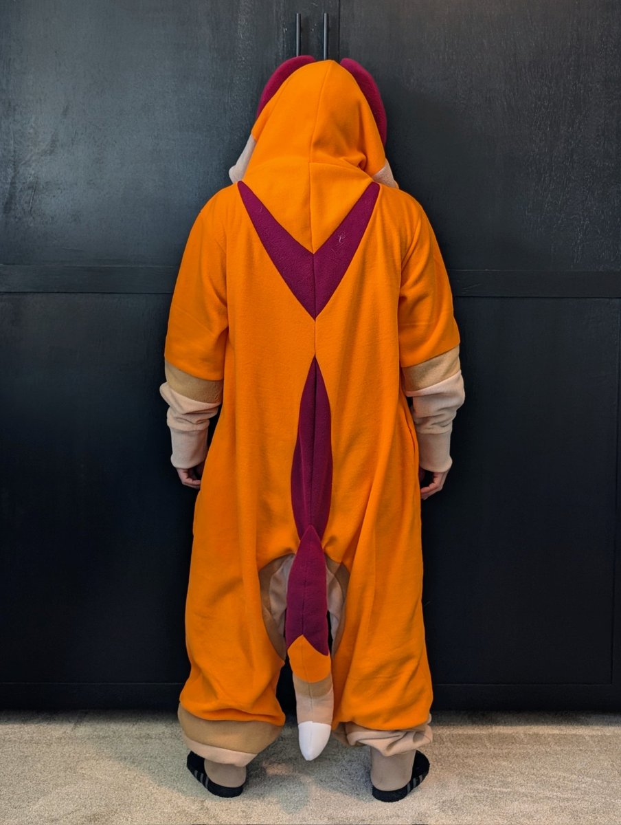DizzignerClub's tweet image. Finished kigu for @oliverpupper