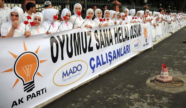 MADO çalışanları:

"Ak Parti oyumuz sana helal olsun!"
