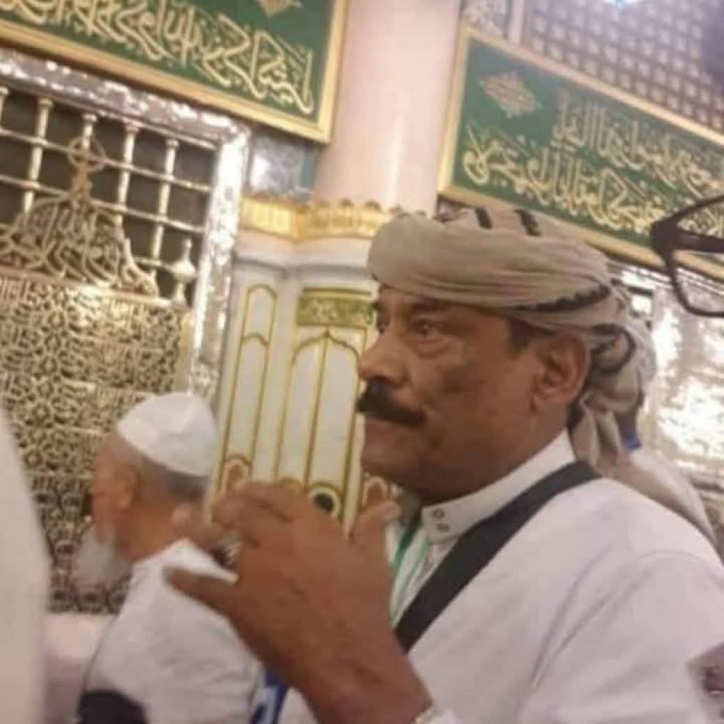 اللواء/الشهيد جواس 
سيظل اسمه محفورًا في ذاكرة اليمنيين.

في ذكرى استشهاده 
وفي هذه الليالي المباركة 
ادعوا له بالرحمة .