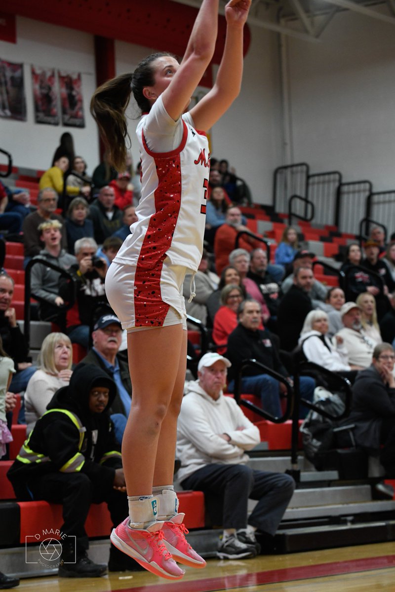 MilfordEaglesGirlsBKB tweet media