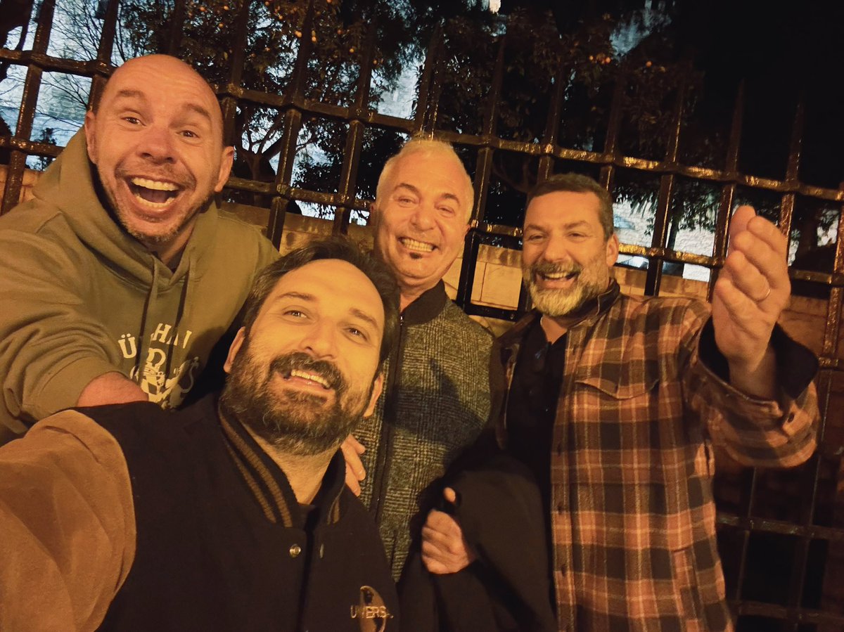 MarcosCabota's tweet image. ¿Qué puede salir mal? 
#TheGang