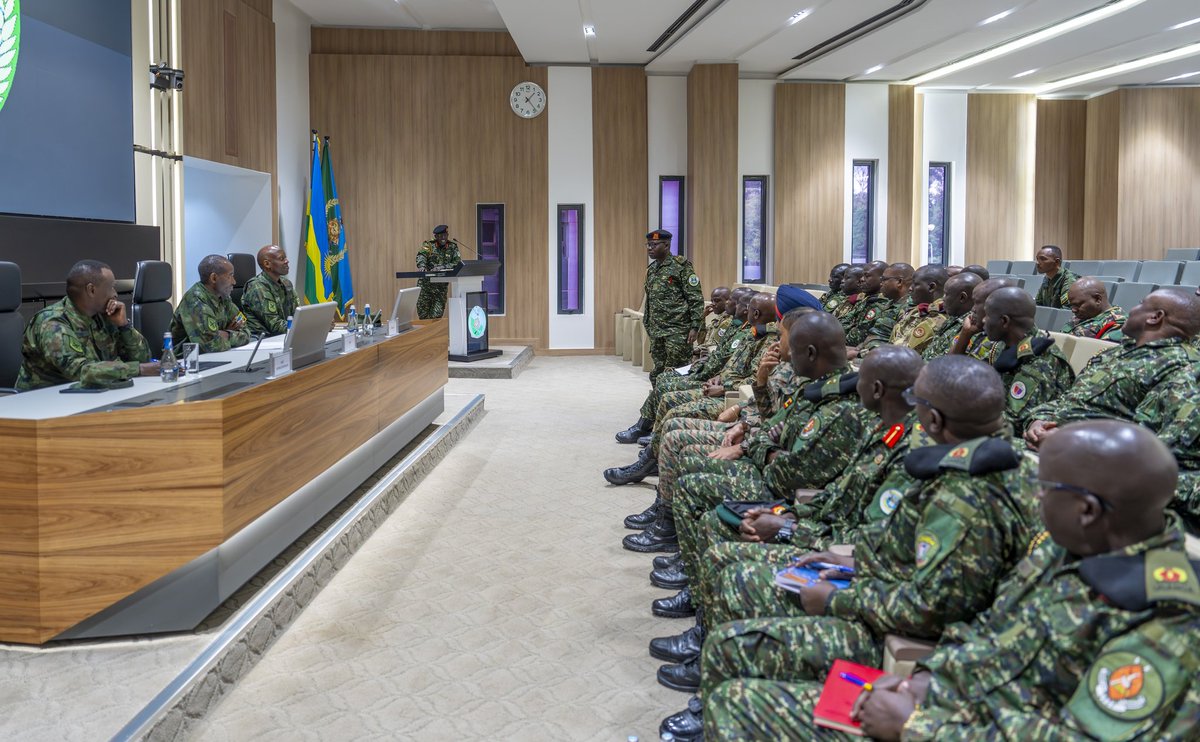 Gen_Rwashande_'s tweet photo. A delegation of 27 faculty staff and students from Uganda’s Senior Command and Staff College (SCSC) Kimaka, led by Col Martin Sunday Byegarazo, the College Coordinator, visited the Rwanda Defence Force (RDF) headquarters today. The delegation was received by the RDF Chief of Defence Staff (CDS), General MK Mubarakh.The delegation received acomprehensive briefing on RDFs transformation and it's contributions to continental security from Brg Gen Rwivanga the Defence spokesperson.