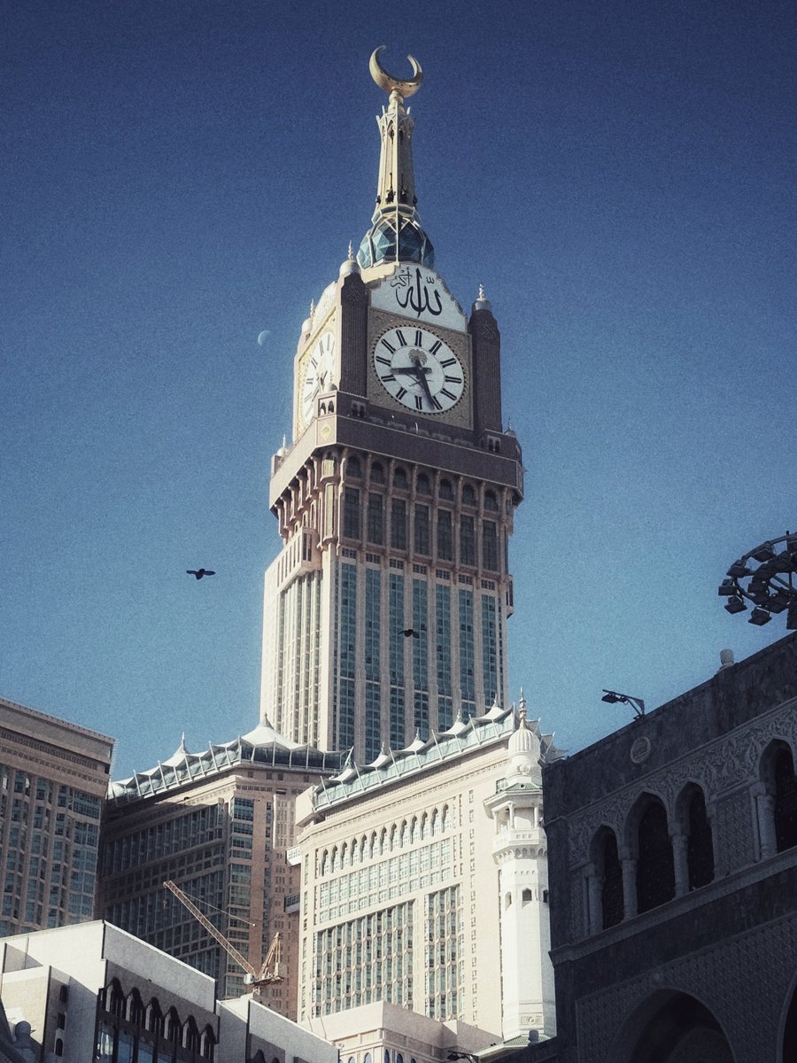 n_2a7's tweet photo. اللَّهم إنَّك عفوٌ كريمٌ تحبُّ العفوَ فاعفُ عنّا https://t.co/PmE8l3A7Jn