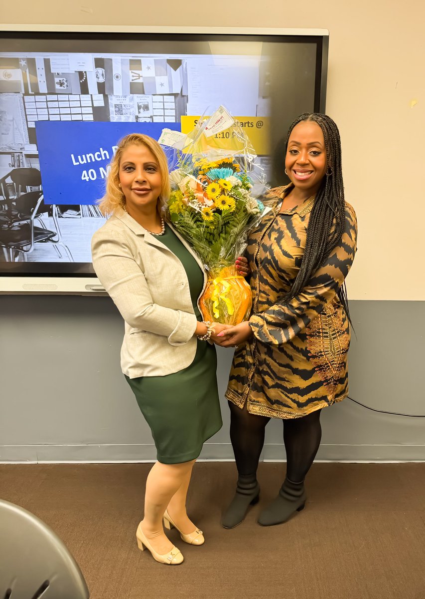 Dr_JVanEss's tweet photo. District Team professional development with @NewLeadersOrg- exploring our leadership and work styles to continue to deepen our work. Also had the opportunity to celebrate @NDwarka1 as she is now DR. Namita Dwarka as she successfully defended her dissertation 🎉 #SeedsofExcellence https://t.co/TkY3DaVgaQ