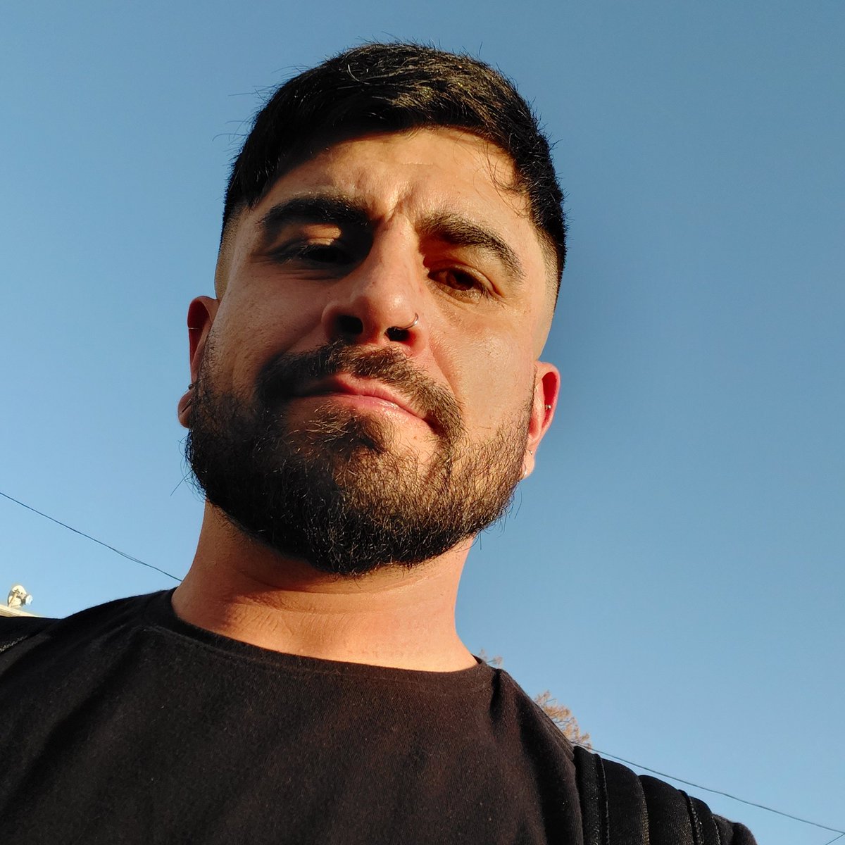 Ezeky2022's tweet photo. #NuevaFotoDePerfil https://t.co/pOFNw4fmLe