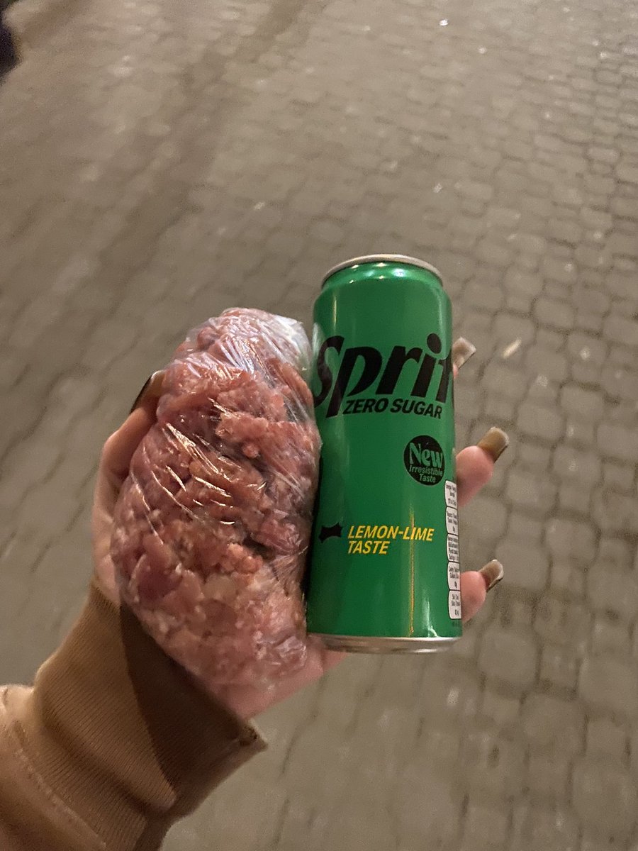 jasia12355 tweet media