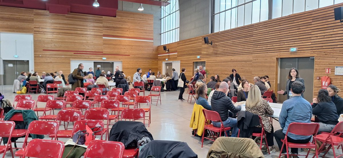 Des échanges pertinents et constructifs pour cette 1ère édition des rencontres de la cité éducative d'<a href="/Echirolles38/">Ville d'Echirolles</a> <a href="/acgrenoble/">Académie de Grenoble</a>. Faire éducation ensemble... c'est cultiver demain à plusieurs mains ! Merci à tous les acteurs de ce projet commun.