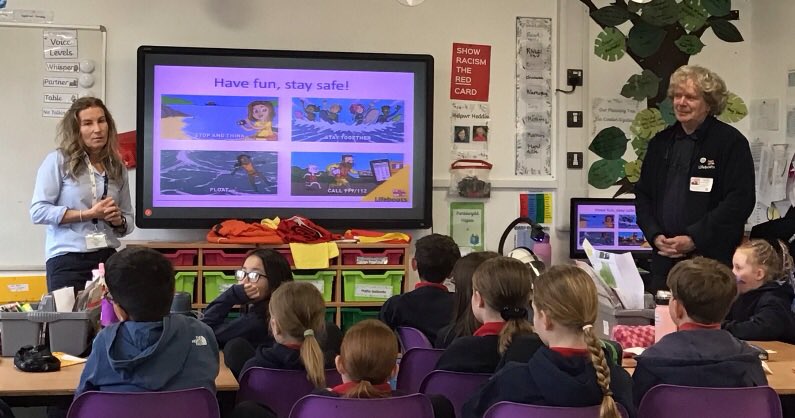 Hendrefoilan's tweet photo. As part of their topic Rainbow Fish wanted to learn about water safety. today we were lucky enough to be visited by Kate and Rob from the RNLI who told us all about how to stay safe near water and the amazing work that the @RNLI do. #hdfpRF #hdfpHaW #hdfpHCI https://t.co/LGkvdeiLaI