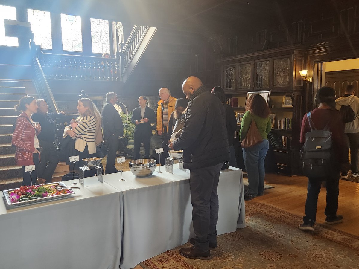 Thank you to everyone who was able to join us yesterday to celebrate the life of Rev. Dr. Timothy Tooten, Sr.
We are especially thankful to the family of Dr. Tooten for joining us and to Laura McCormack, Emily Kane, and Mark Dushel from Loyola Campus Ministry for all your help!