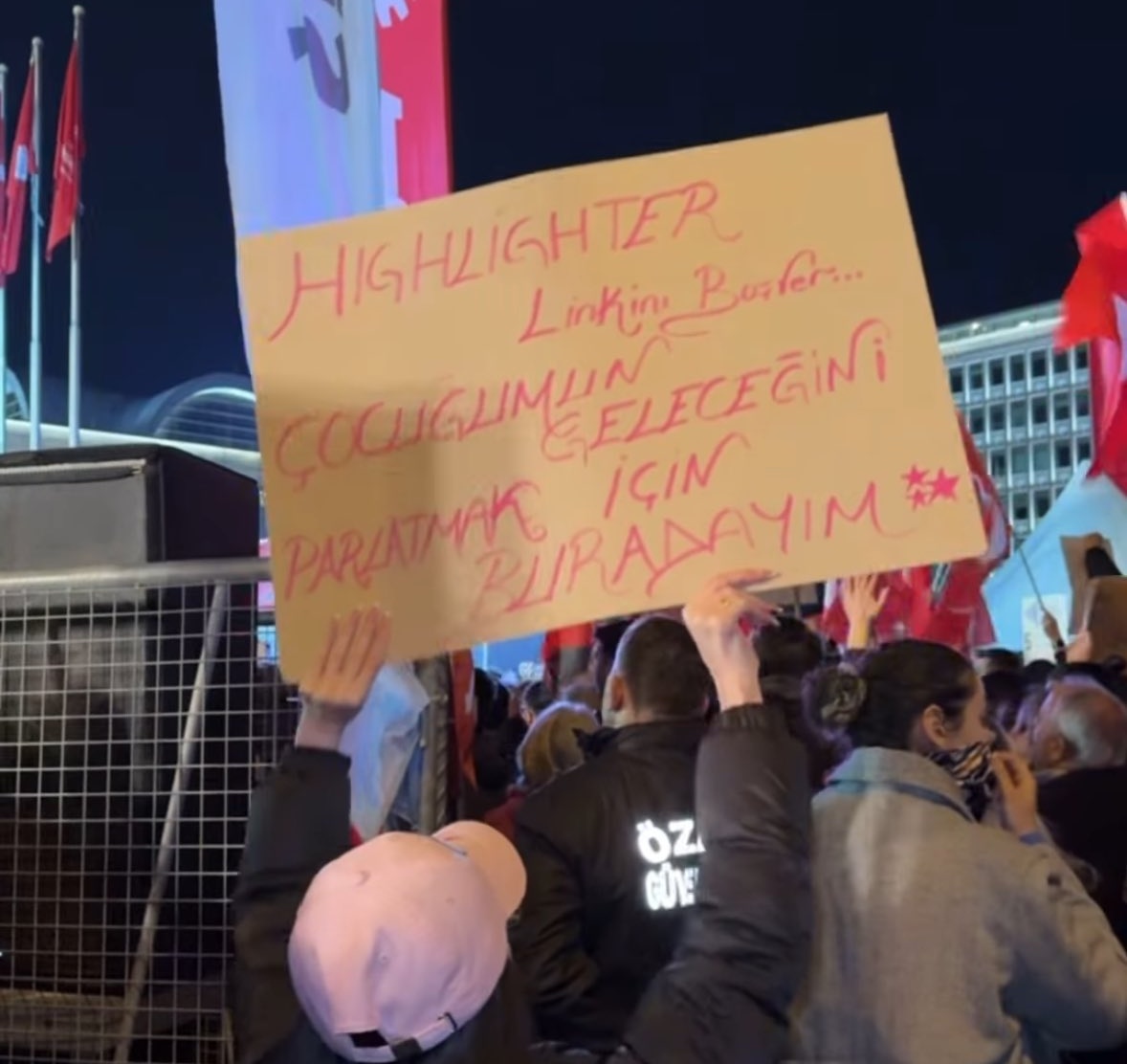 estetik burnuna kurban olsunlar cansel