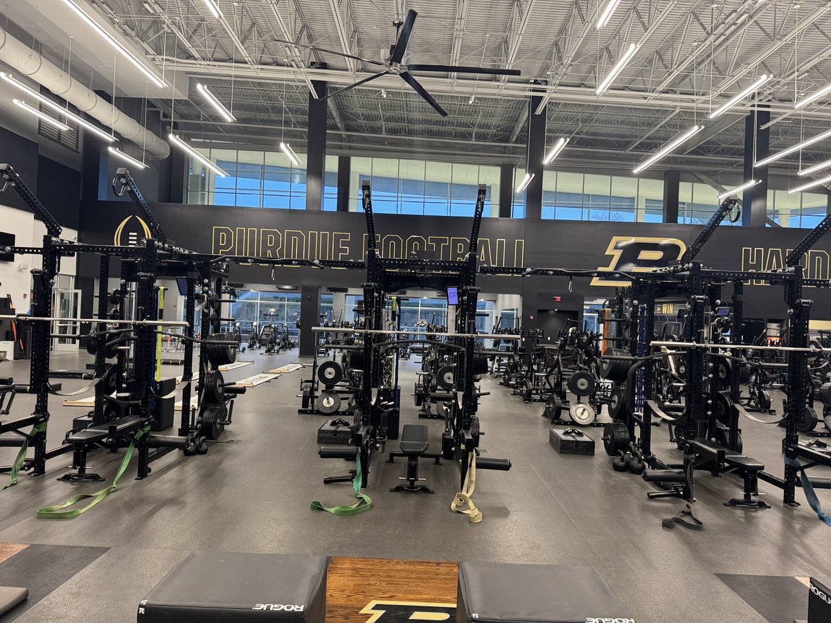 declan_gill74's tweet image. Had a great time @BoilerFootball Thankyou for the great experience!
@Nrenna @VanceVice @OLMafia @EDGYTIM @OLMafia @LemmingReport @scottybscout @OJW_Scouting