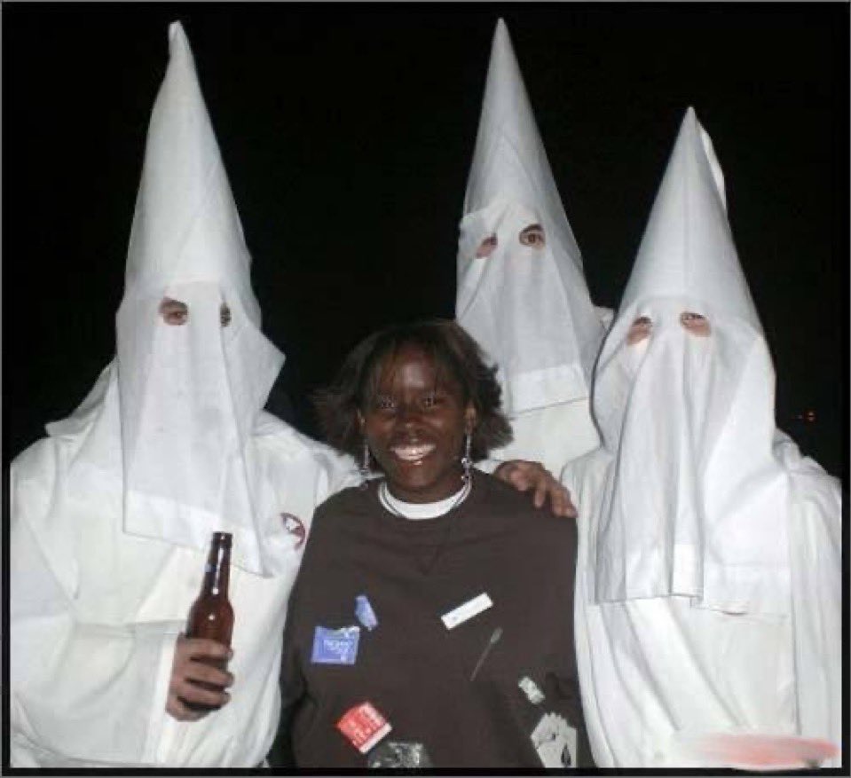 Randy🇨🇲 tweet media