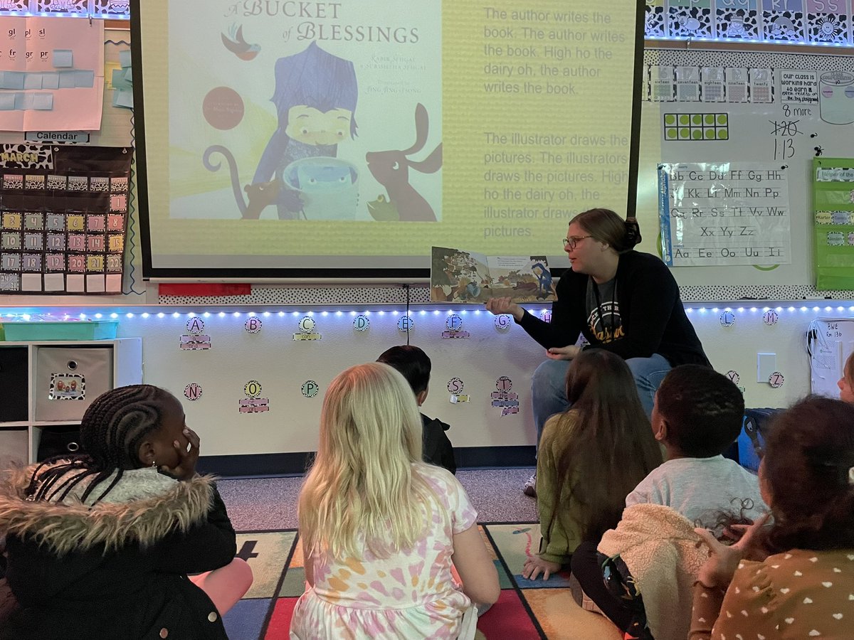 I just loved seeing this crisp, concise phonics lesson &amp; then the start of Reading Workshop with a fabulous new fable in Mrs. Recio’s Kindergarten classroom today! 🤩 <a href="/basswood_es/">Basswood Elementary</a>