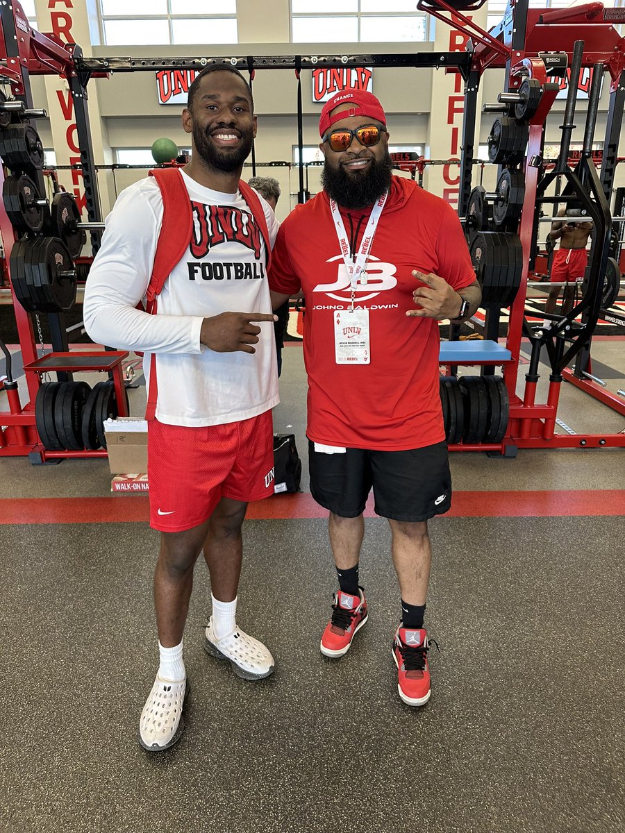 PRO DAY VIBES 📸
<a href="/unlvfootball/">UNLV Football</a> 

Embrace The Journey, Trust God, Enjoy  The Process. 

Good Luck to all my guys !! See yall at the 🔝🔝🔝🔝

<a href="/imjohnoo/">Johnathan Baldwin II</a> <a href="/Only1RW/">Ricky White lll</a> <a href="/jackson_wood23/">Jackson Woodard</a> <a href="/Cam_oliver05/">Cameron Oliver</a> 

🫡🙏🏽🤞🏽