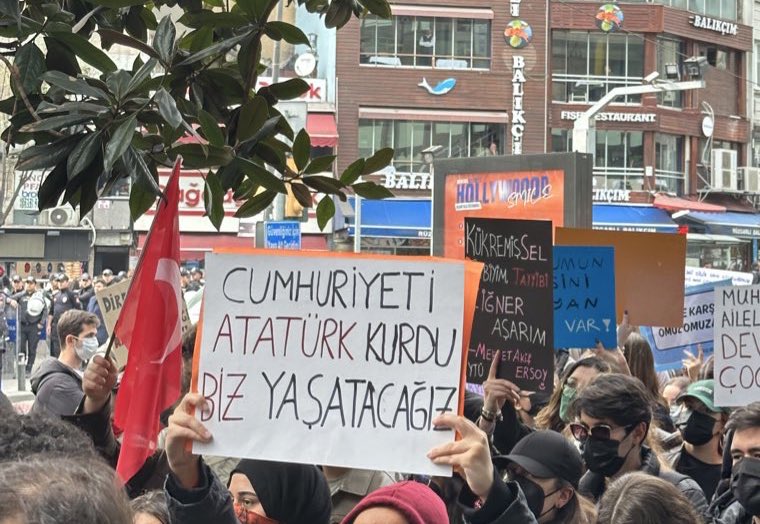 ayferdmrtas's tweet photo. her sey cok guzel olacak. https://t.co/BajyuGQNvS
