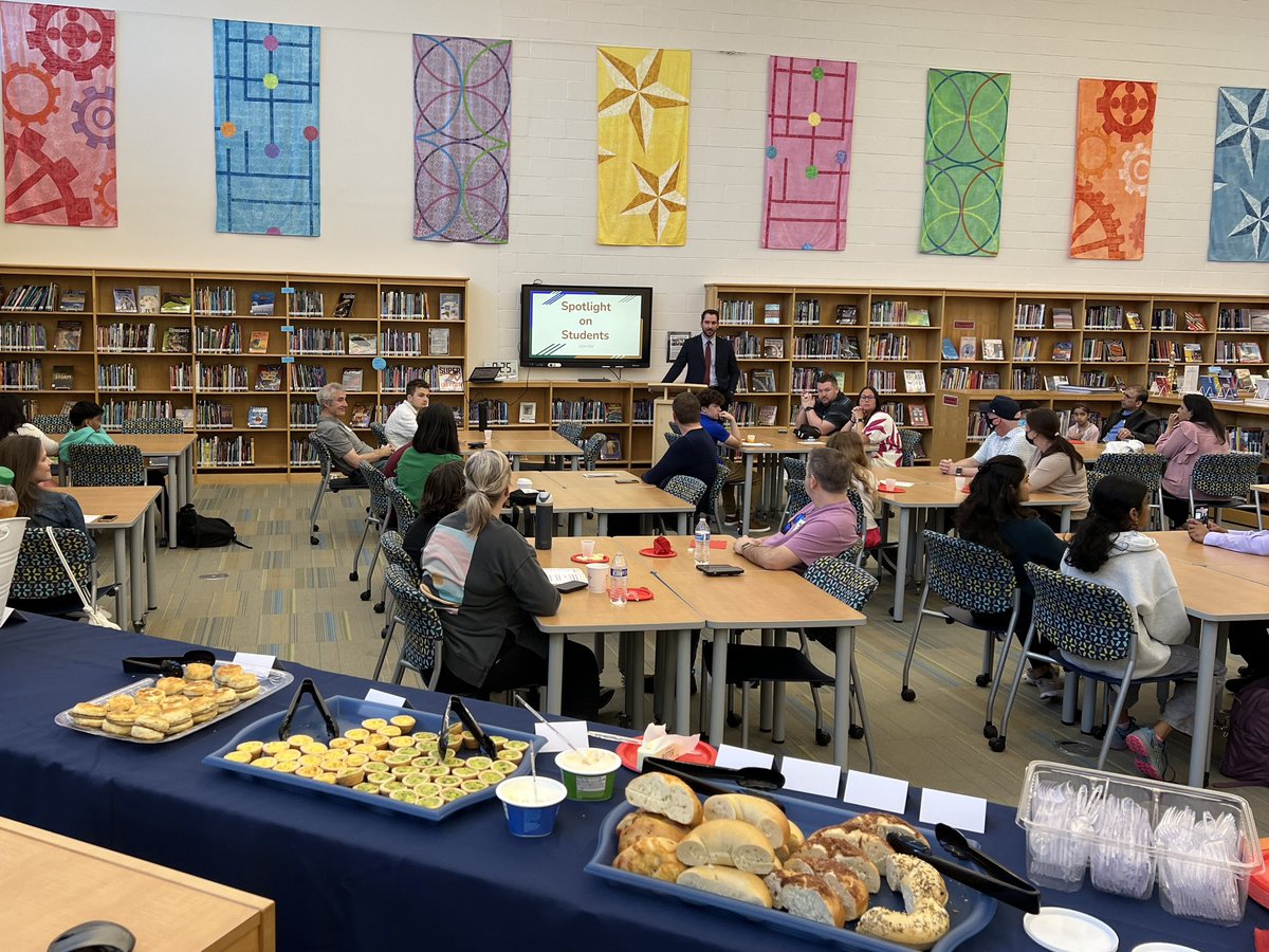 AFMSStudentServ's tweet image. Spent the morning celebrating our school’s Spotlight on Students nominees. We love this time with the kids &amp;amp; their families, honoring them for their achievements and accomplishments. @AFMSChargers