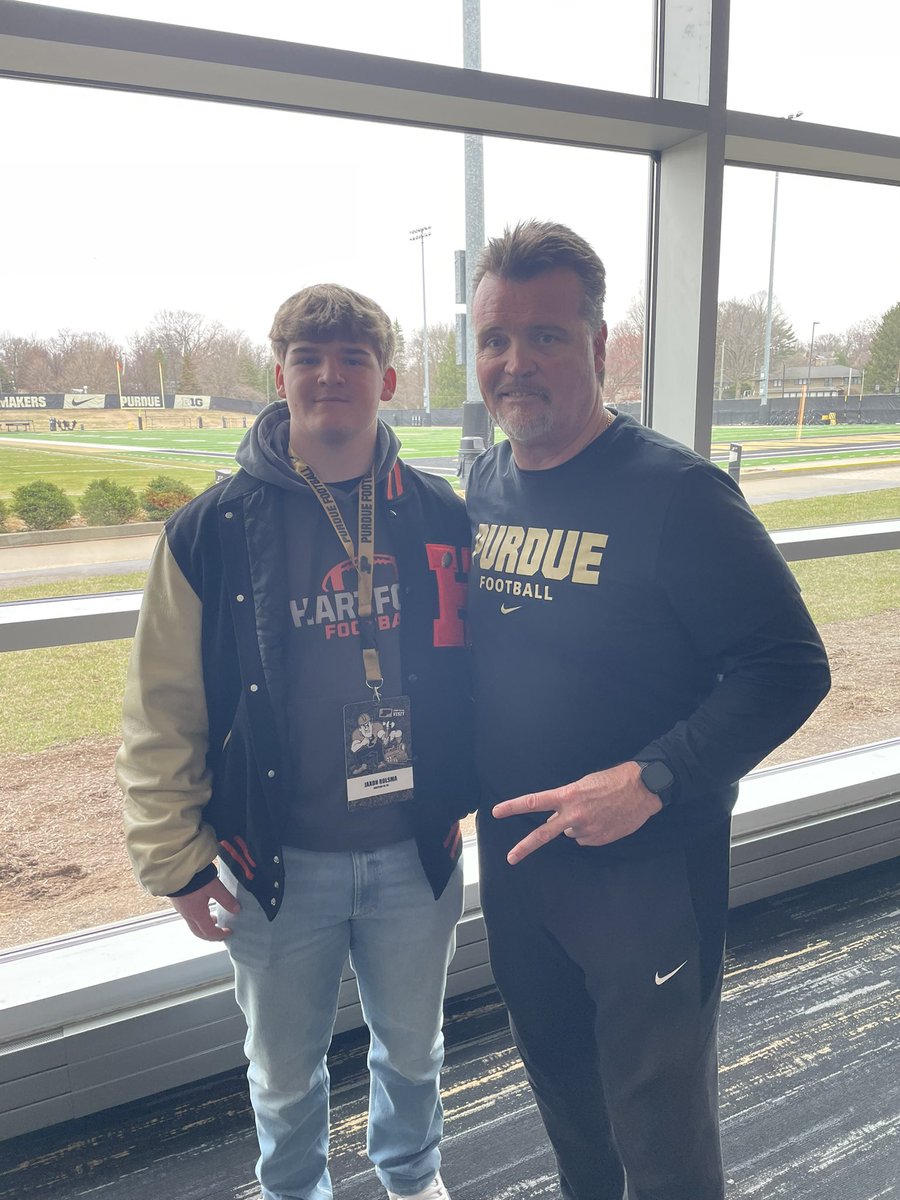 Had a great time today in West Lafayette with <a href="/BoilerFootball/">Purdue Football</a> ! Hope to be back on campus again! 
<a href="/VanceVice/">Coach Vance Vice</a> <a href="/Nrenna/">Neal Renna</a> <a href="/OLMafia/">OL MAFIA</a> <a href="/MJ_NFLDraft/">Mark Johnson</a> <a href="/PrepRedzoneWI/">Prep Redzone Wisconsin</a> <a href="/HUHS_Football/">Hartford Football</a> <a href="/Coach_Redders/">John Redders</a>