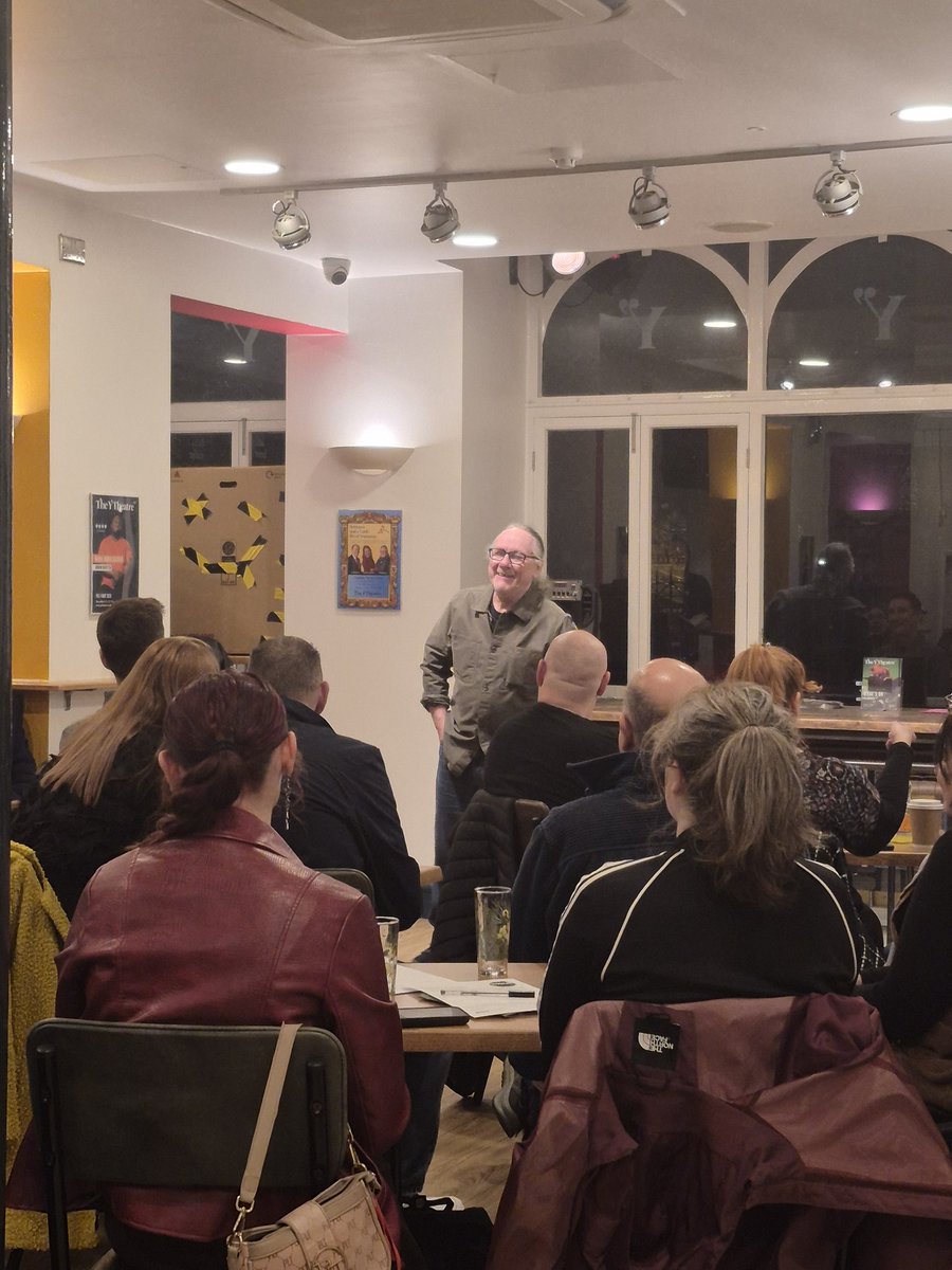 First up the brilliant Andy Richardson with some brand new spoken word 🙌🏼