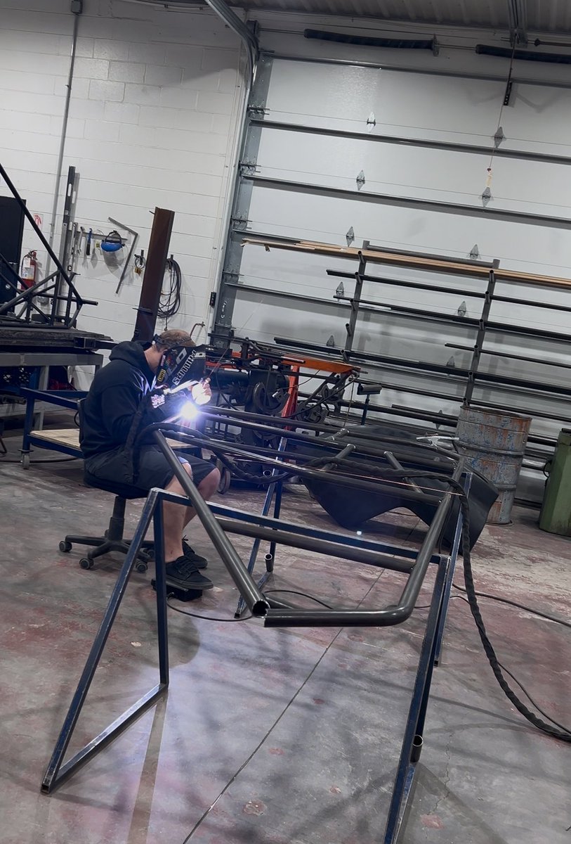 drcchassis's tweet image. Thankful for our team馃憦馃徎 We want to take a minute and give some props to our team here at DRC. The shop has been pretty busy and these guys are focused on getting our customers what they need.