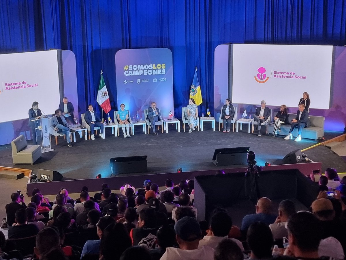 2do día congreso internacional del deporte 

#CodeJalisco 

Academias deportivas 

Horacio llamas ( primer jugador mexicano en la NBA )

Mijael lopez ( 5 veces campeón mundial olimpico ] 

Gran experiencia ...