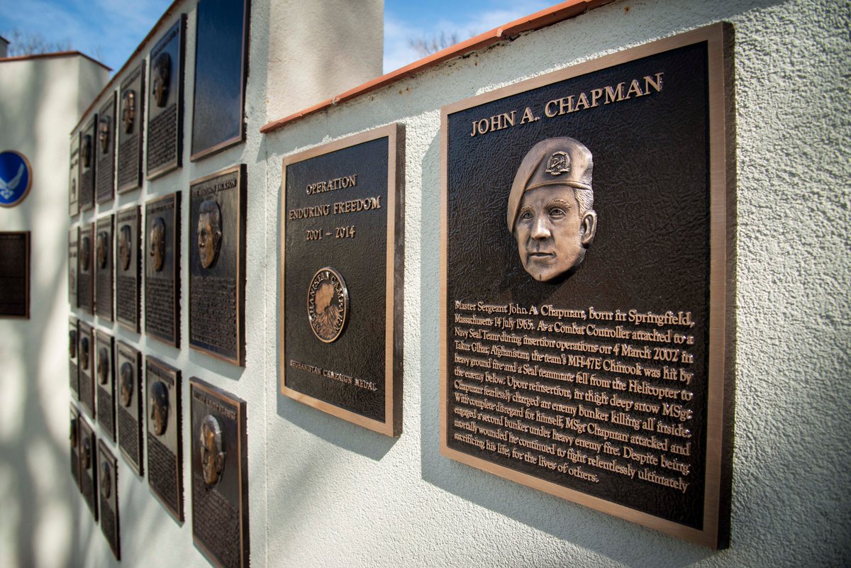OfficialCSAF's tweet image. On #MedalOfHonorDay, we honor the courage, sacrifice, &amp;amp; selflessness of heroes like MSgt John Chapman who gave his life to save his teammates in Afghanistan in 2002. We are forever grateful to MSgt Chapman &amp;amp; all who have earned this distinguished honor. Your legacy inspires us.