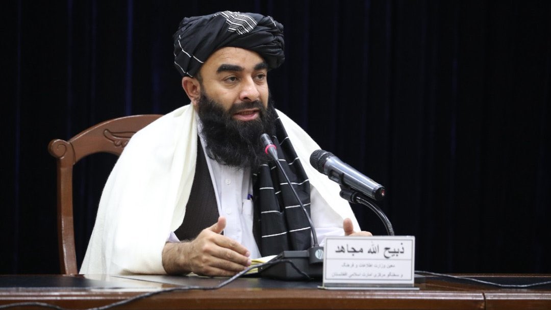 د افغانستان د اسلامي امارت ویاند له العربیه سره په خپله مرکه کې، <a href="/AlArabiya/">العربية</a>: 

په واشنګټن ډي سي کې د افغانستان سفارت د سپارلو لپاره اړیکې روانې دي، او موږ هیله لرو چې ډیر ژر رسمي اړیکې بیا پیل کړو.
<a href="/MJalalAf/">Muhammad Jalal</a> 
<a href="/QJavidAshna/">Javid Ashna</a> 
<a href="/zakirjalaly/">Zakir Jalaly - ذاکر جلالي</a>