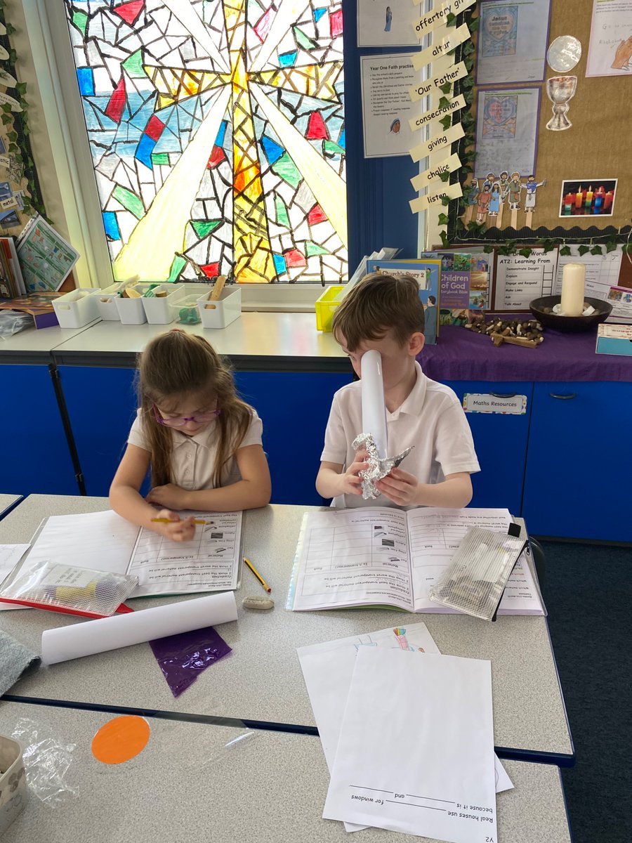 StAntsShipley's tweet image. We love science in Class 2! This time testing which materials are transparent 🥽#teamsas