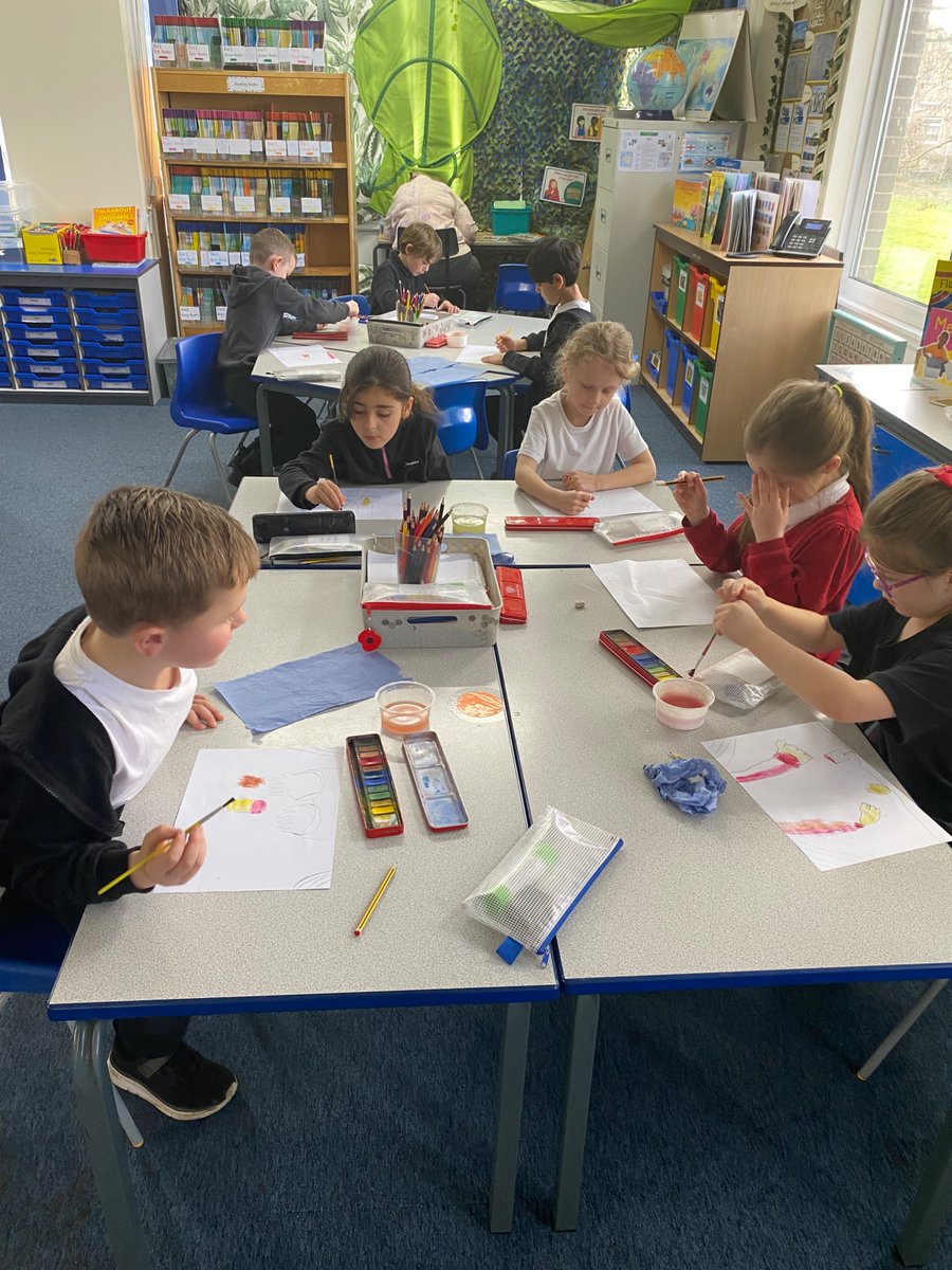 StAntsShipley's tweet image. In RE we listened to the story of The Last Supper. We then created artwork using watercolours 🎨🖌️#teamsas