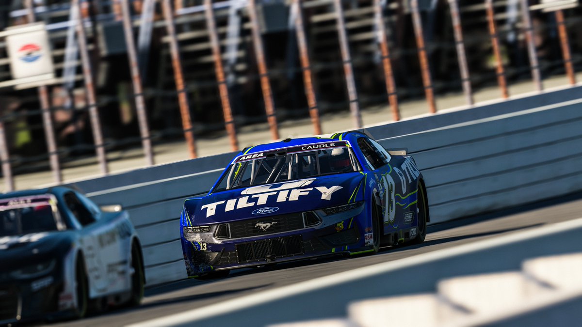 P9 at New Hampshire in <a href="/AREAiRacing/">AREA iRacing</a>

Our <a href="/weareluckyducks/">Lucky Ducks Motorsports</a> car was fast all race. At the start I got up to p2 and was running good lap times. We had to pit for fuel and unfortunately got taken out.

Thank you to <a href="/weareluckyducks/">Lucky Ducks Motorsports</a> and <a href="/tiltify/">Tiltify</a> we are getting better each week!