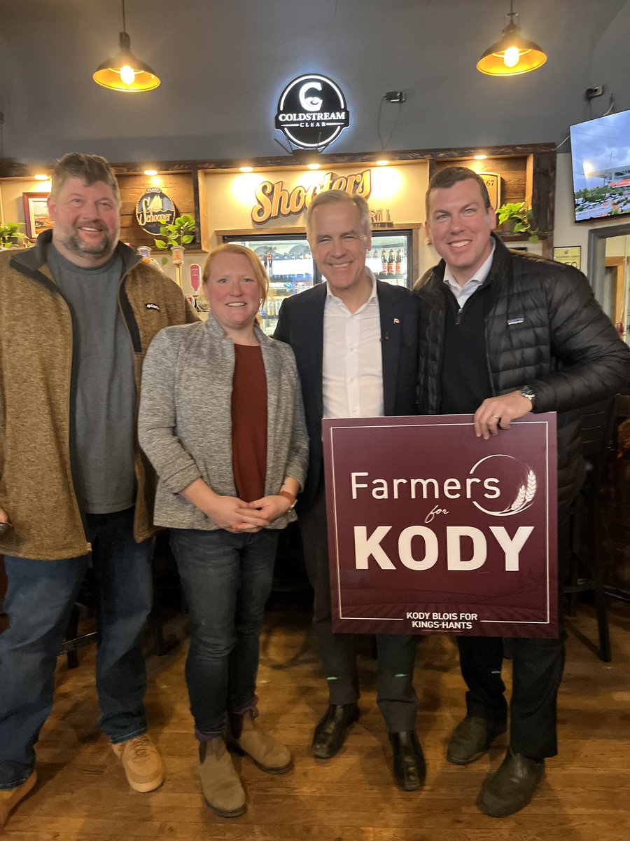 A chance run-in for <a href="/chicken_nova/">Chicken Farmers of Nova Scotia</a> Chair <a href="/AmyVanderheide/">Amy VanderHeide</a> with <a href="/KodyBloisNS/">Kody Blois</a> and PM <a href="/MarkJCarney/">Mark Carney</a>! Good opportunity to chat about supporting farmers and supply management on the hustings. #IHeartChickenFarmers #Elxn45 #cdnpoli