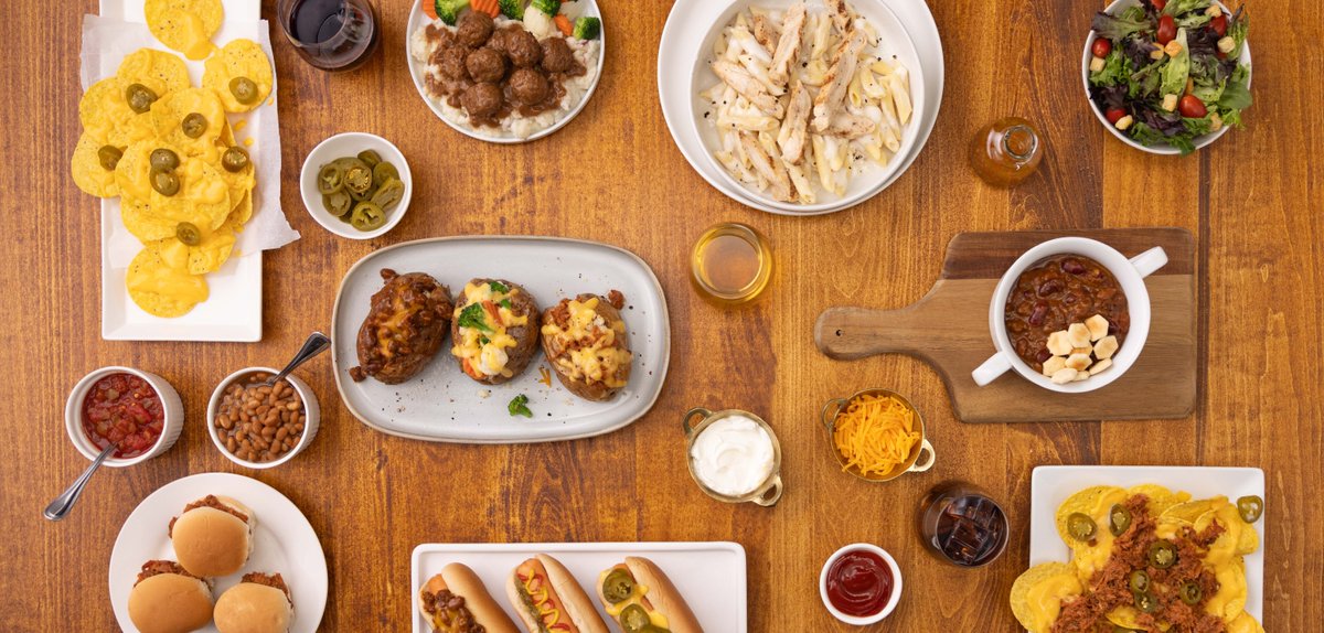 We’re serving up hot dinnertime snacks and cold drinks every night – the best part? It’s all on the house. What’s your favorite 5:30 Kickback® dish? Comment below!