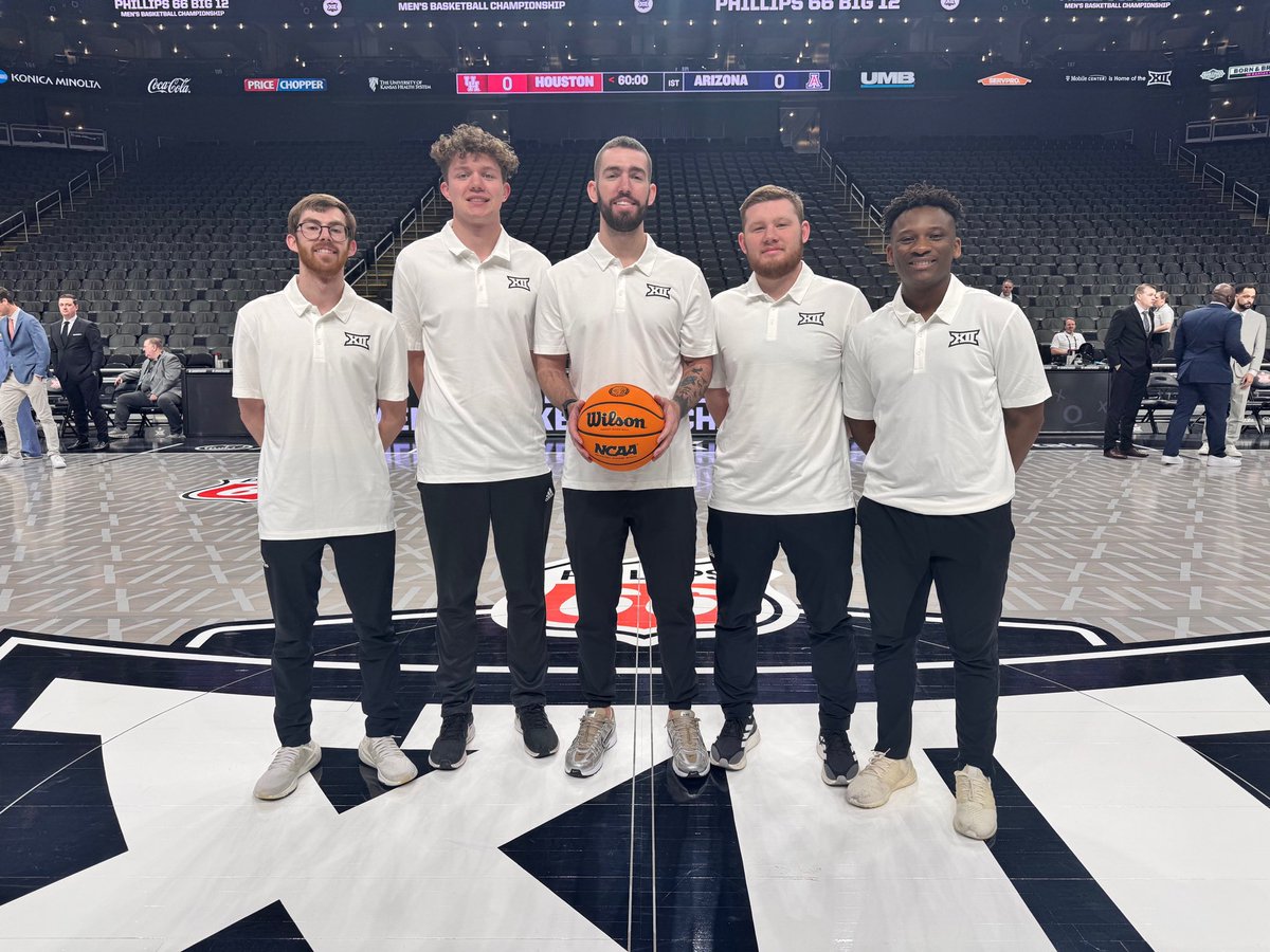 KU Equipment (@jayhawkeq) on Twitter photo Several <a href="/JayhawkEQ/">KU Equipment</a> student managers served as court/locker room attendants during the Big 12 Men’s Basketball Championship. Grateful to the <a href="/Big12Conference/">Big 12 Conference</a> for the continued opportunities to assist with this event. #studentmanagerlife Several <a href="/JayhawkEQ/">KU Equipment</a> student managers served as court/locker room attendants during the Big 12 Men’s Basketball Championship. Grateful to the <a href="/Big12Conference/">Big 12 Conference</a> for the continued opportunities to assist with this event. #studentmanagerlife