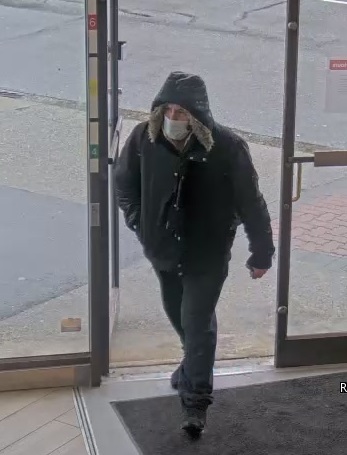 Suspect sought after bank robbery bit.ly/42cEwpX