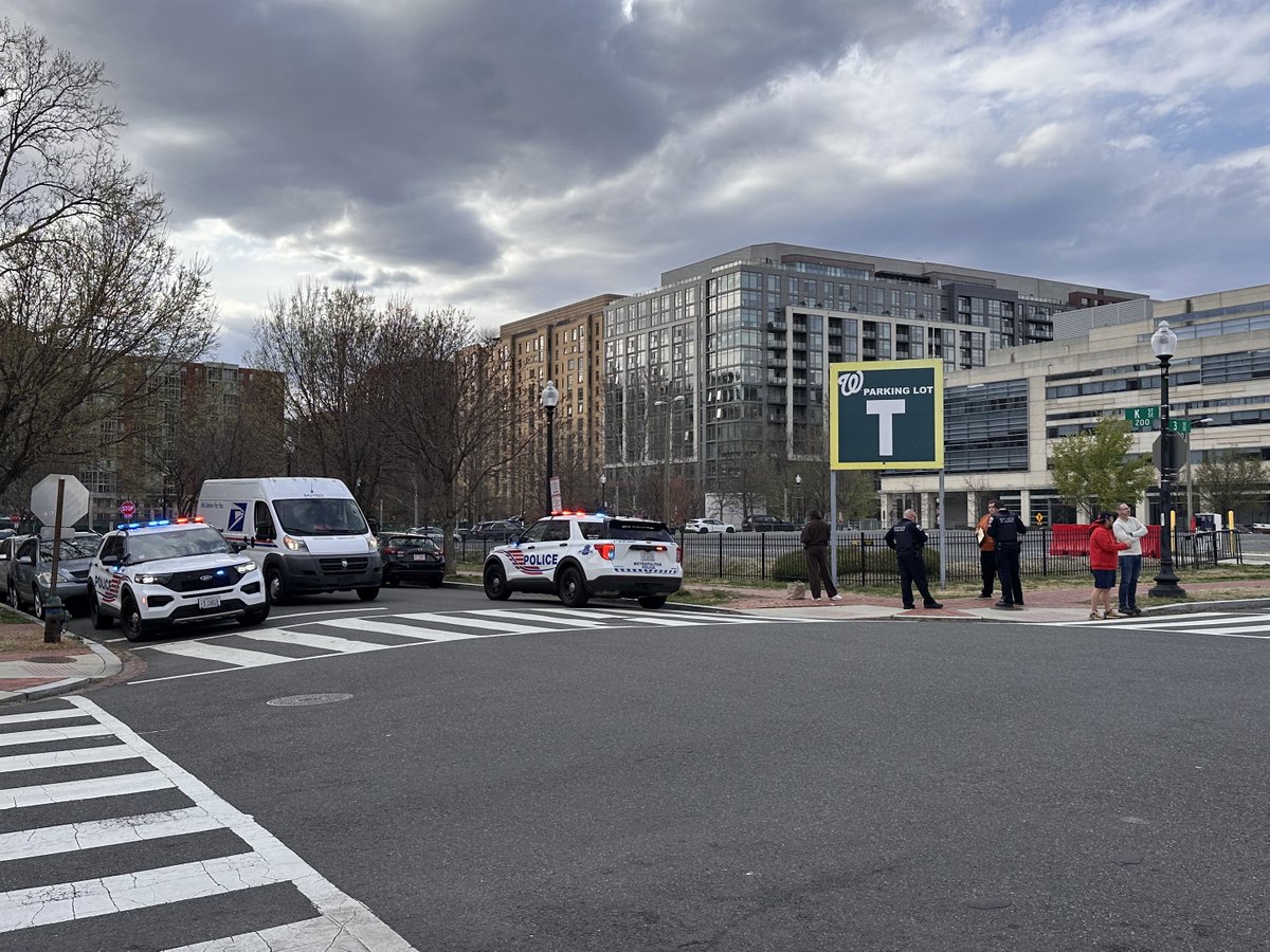 NAVY YARD ARMED CARJACKING: 3rd St &amp; K St SE at the Nats Park T lot. (PHOTOS)

A pair of teens stole a black Volkswagen Jetta with DC tags at gunpoint after unsuccessfully carjacking another civilian a block away. h/t <a href="/alanhenney/">Alan Henney</a> #DCCrime