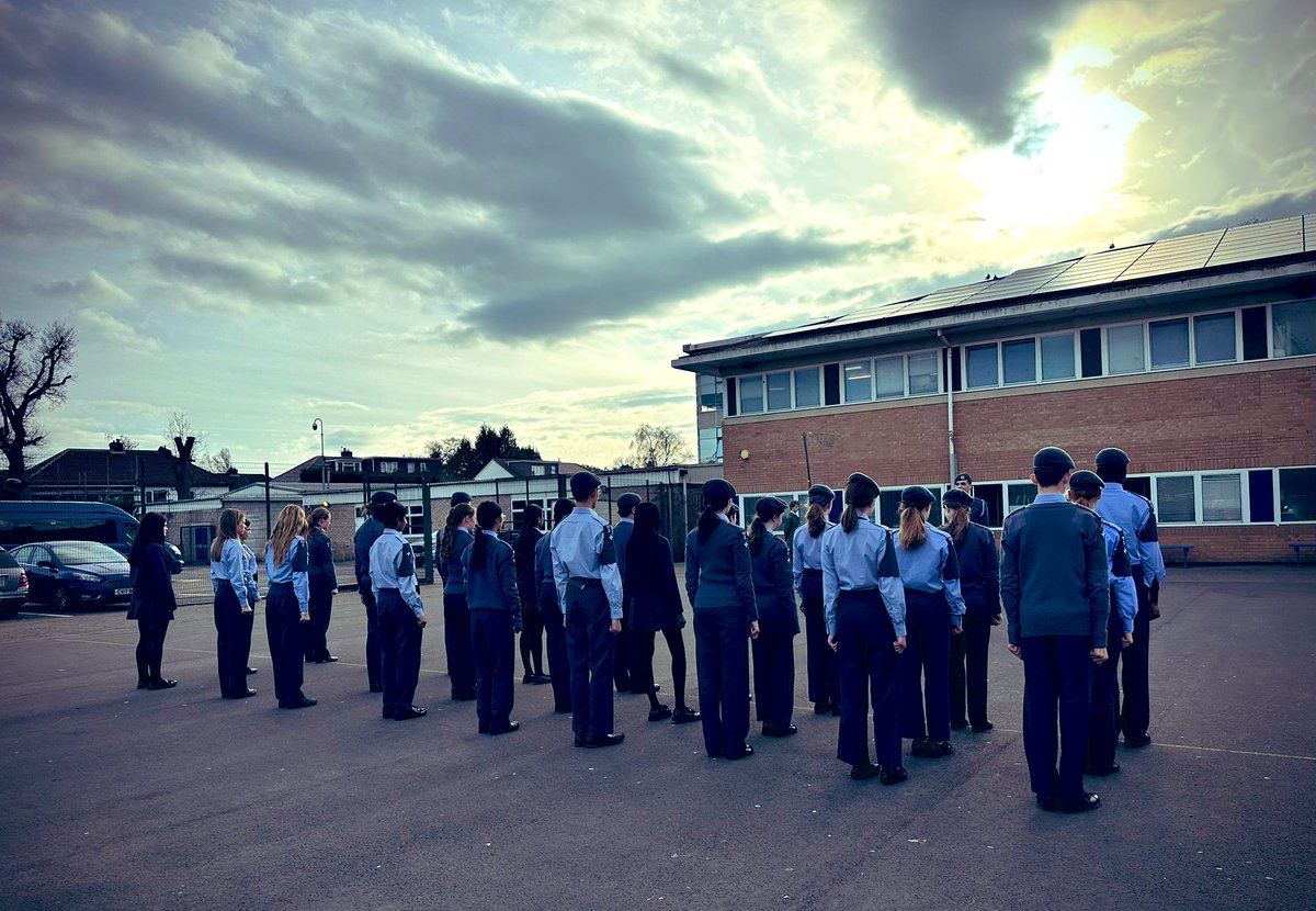 Another great ‘cyber’ session from Sgt Sam T today. Malware, security and data privacy are just some of the topics discussed 💻👾. Also a lovely evening for a spot of drill 🫡.