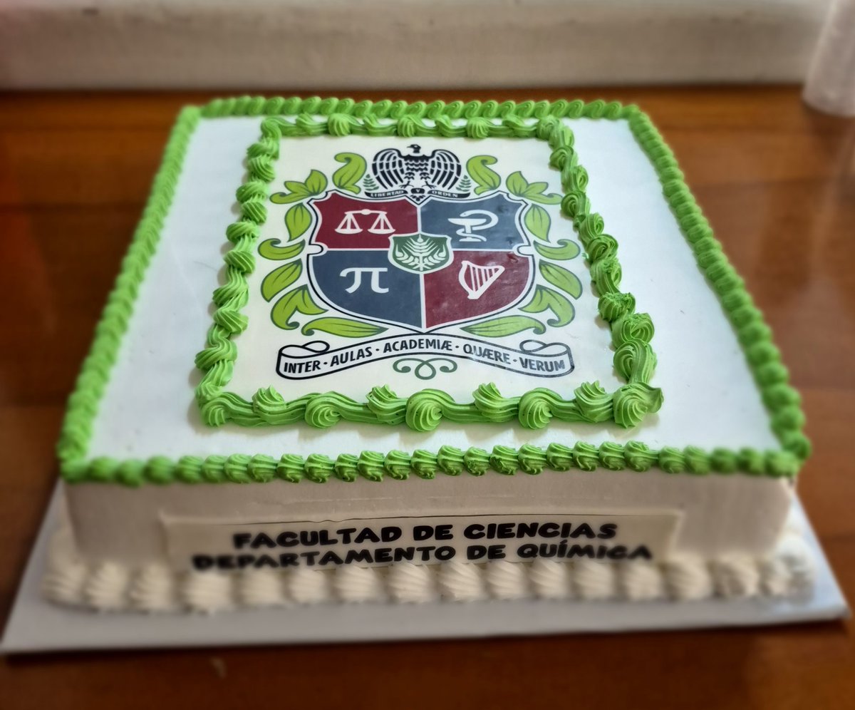 Bienvenida a los nuevos estudiantes de la carrera de Química 2025-1S.