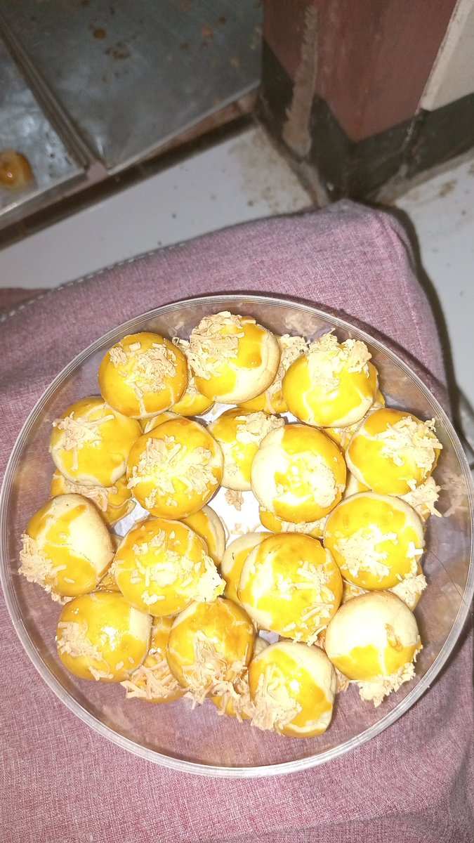 NadinaSyifa2's tweet photo. @FOODFESS2 Siap lebaran wkwkwkk https://t.co/KYsw3wyk2Y