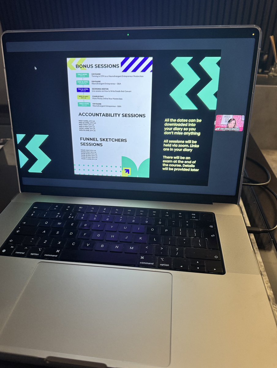 Session 1 of OTM with Lisa Johnson in full swing tonight 🙌🙏✨

Feeling super inspired! I absolutely LOVE investing in myself and consistently learning, growing and looking at ways that I can improve what I do 🚀